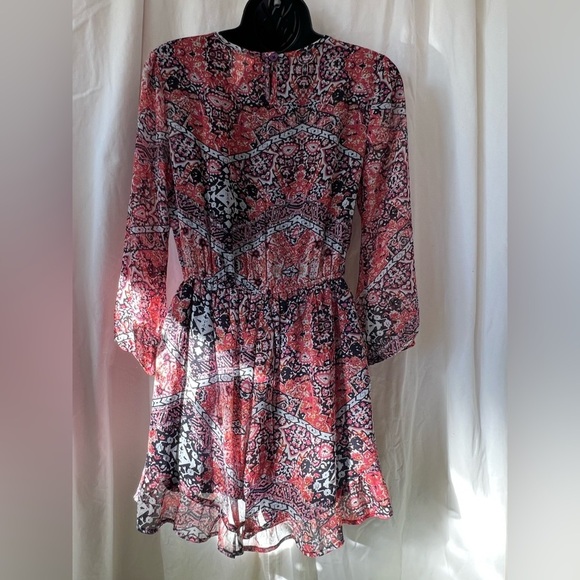 Band Of Gypsies Women's Sz S One Piece Romper Long Sleeve V Neck Lined Polyester - Picture 2 of 6